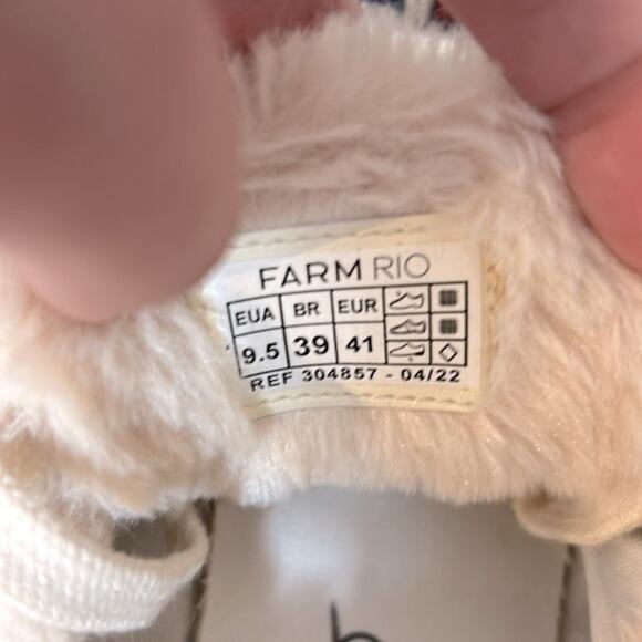 NWT Farm Rio Annika floral tapestry faux fur lined platform sneakers - Picture 12 of 15